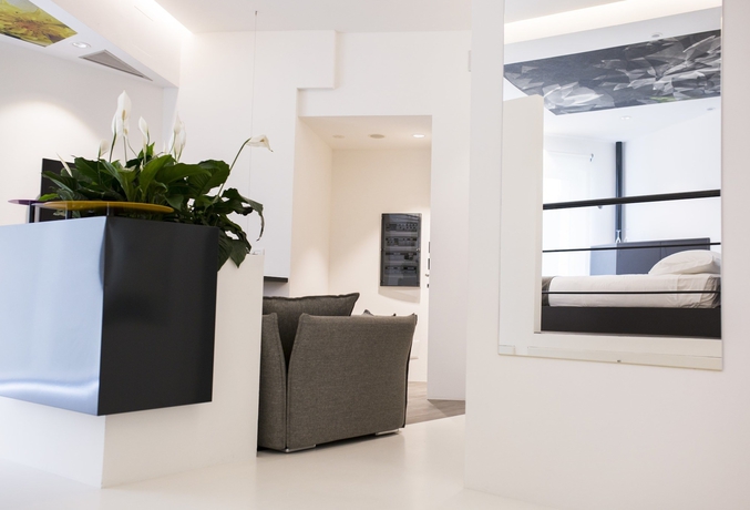 Imagen de la habitación del Hotel Diamante Mhotel. Foto 12