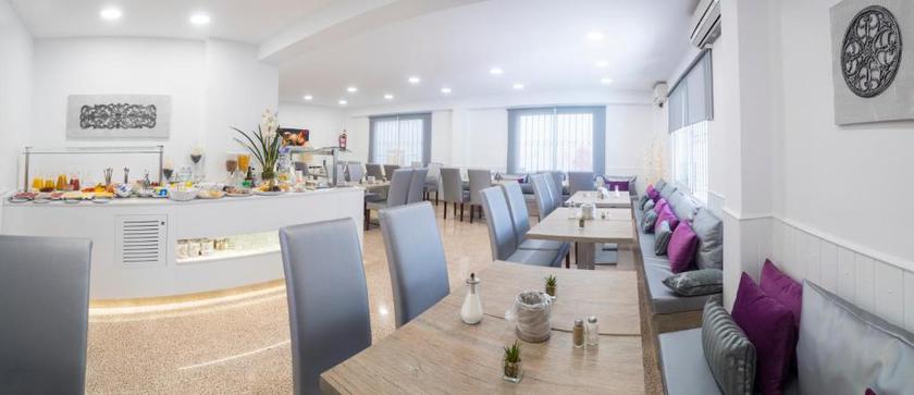 Imagen general del Hotel Diamante, Paguera. Foto 11