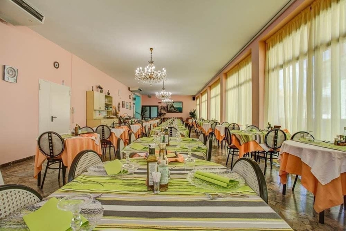 Imagen del bar/restaurante del Hotel Diamante, Rimini. Foto 5