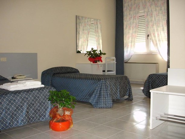 Imagen de la habitación del Hotel Diamante di Matera. Foto 15