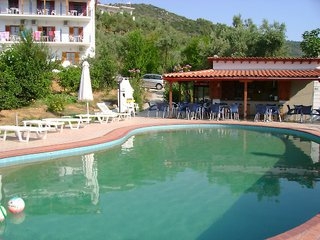 Imagen del bar/restaurante del Hotel Diamantis. Foto 4