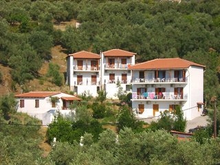Imagen general del Hotel Diamantis. Foto 2