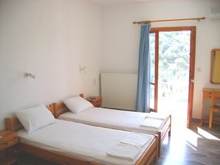 Imagen de la habitación del Hotel Diamantis. Foto 6