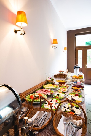 Imagen del bar/restaurante del Hotel Diament Economy Gliwice. Foto 3