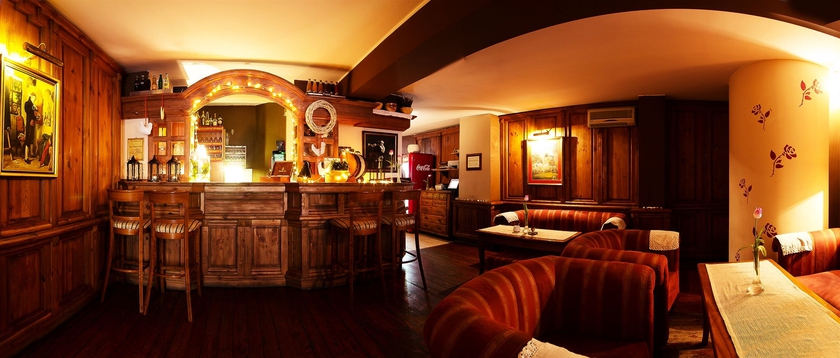 Imagen del bar/restaurante del Hotel Diament Economy Gliwice. Foto 5