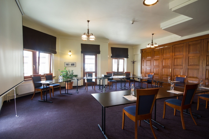 Imagen de los interiores del Hotel Diament Plaza Gliwice. Foto 14