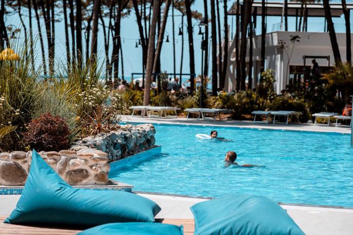 Imagen de la piscina del Hotel Diamma Resort Conference and Spa. Foto 12