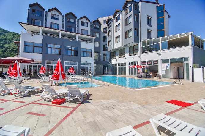 Imagen de la piscina del Hotel Diamond, Amasra. Foto 18