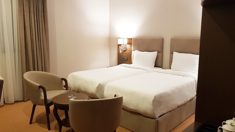 Imagen de la habitación del Hotel Diamond Baku. Foto 10