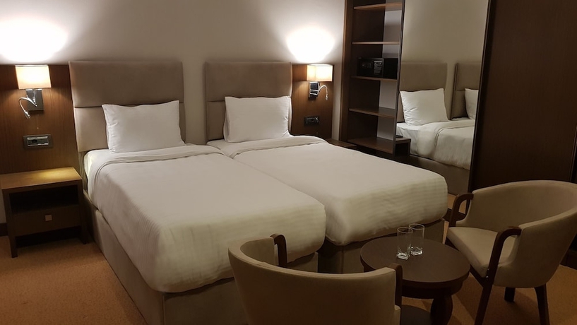 Imagen de la habitación del Hotel Diamond Baku. Foto 11