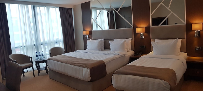 Imagen de la habitación del Hotel Diamond Baku. Foto 17
