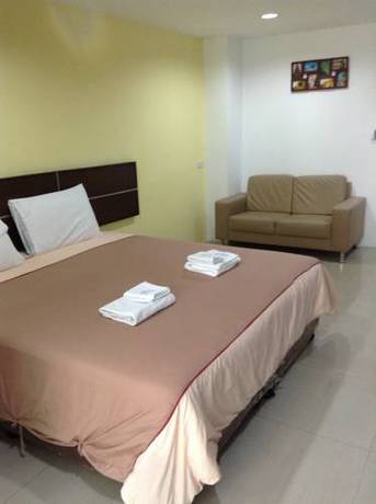 Imagen de la habitación del Hotel Diamond Bangkok Apartment. Foto 3