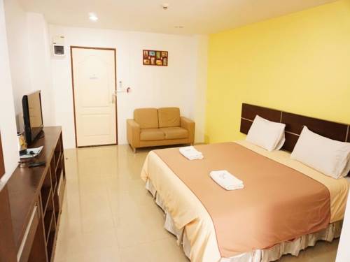 Imagen de la habitación del Hotel Diamond Bangkok Apartment. Foto 4