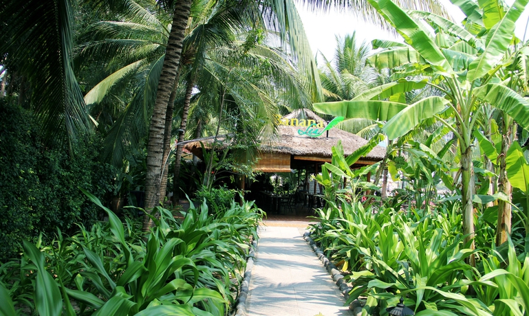 Imagen de los exteriores del Hotel Diamond Bay Resort and Spa. Foto 5