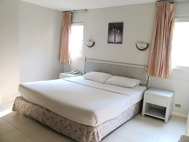 Imagen de la habitación del Hotel Diamond Beach, PATTAYA BEACH. Foto 6