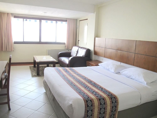 Imagen de la habitación del Hotel Diamond Beach, PATTAYA BEACH. Foto 8