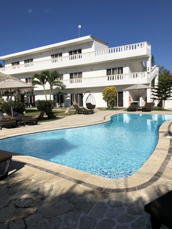 Imagen de la piscina del Hotel Diamond Cabarete. Foto 18