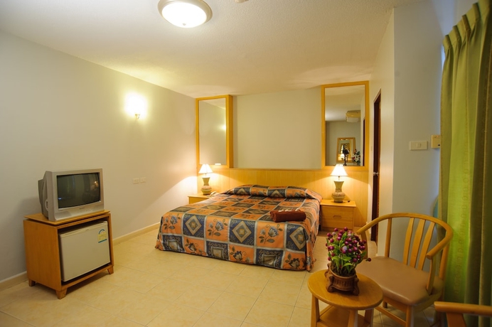Imagen de la habitación del Hotel Diamond City Place. Foto 2
