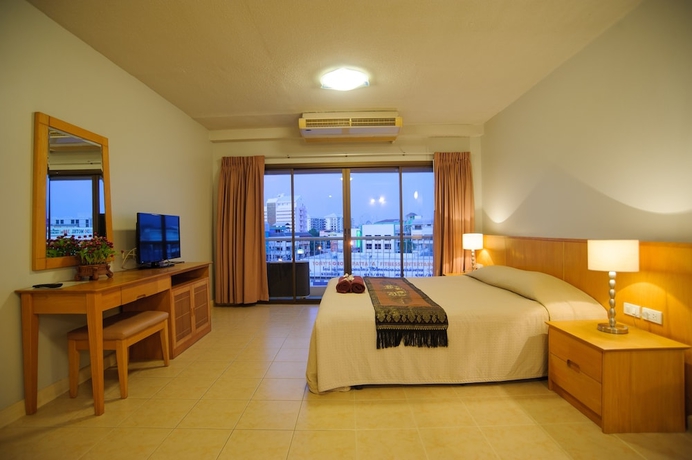 Imagen de la habitación del Hotel Diamond City Place. Foto 8