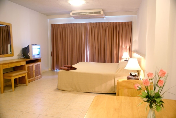 Imagen de la habitación del Hotel Diamond City Place. Foto 9