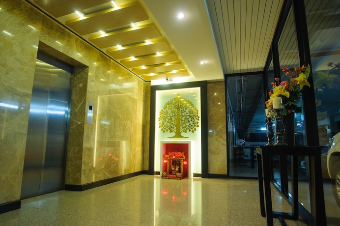 Imagen de los interiores del Hotel Diamond City Place. Foto 18
