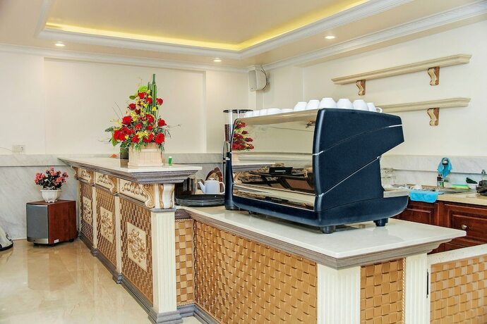 Imagen de los interiores del Hotel Diamond, Da Lat. Foto 12