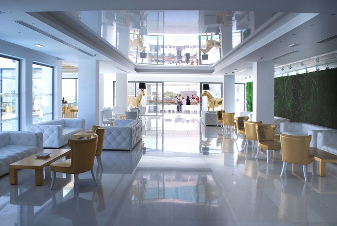 Imagen de los interiores del Hotel Diamond Deluxe Wellness and Spa - Adults Only. Foto 11