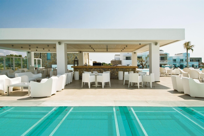 Imagen de los exteriores del Hotel Diamond Deluxe Wellness and Spa - Adults Only. Foto 10