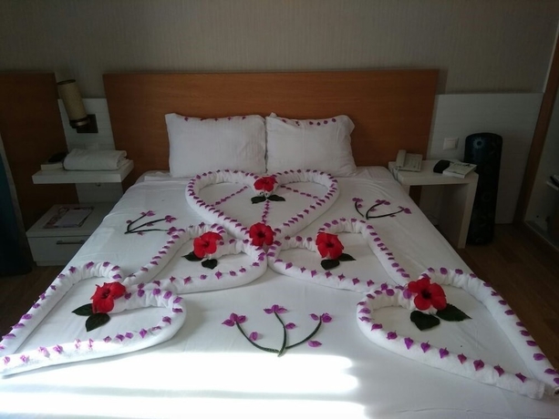 Imagen de la habitación del Hotel Diamond Elite and Spa - Adults Only. Foto 3