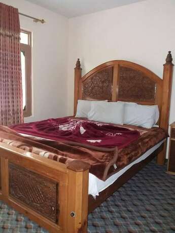 Imagen de la habitación del Hotel Diamond Hills Naran. Foto 5