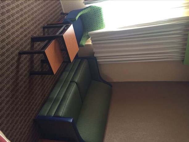 Imagen de la habitación del Hotel Diamond Inn And Suites. Foto 7