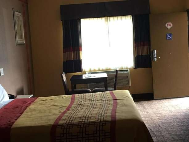 Imagen de la habitación del Hotel Diamond Inn, Inglewood. Foto 7