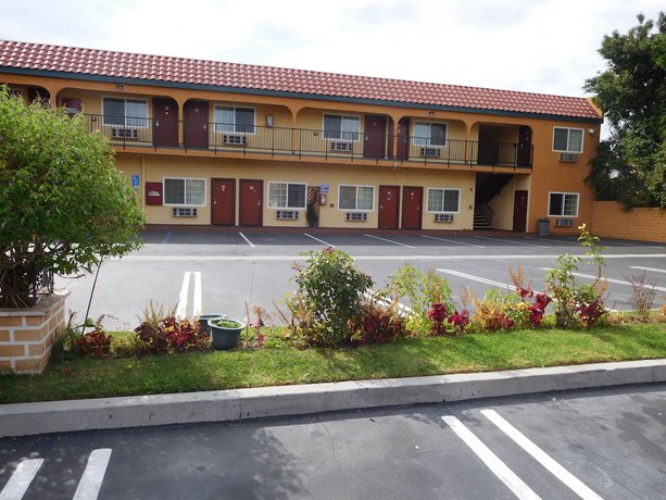 Imagen de los interiores del Hotel Diamond Inn, Inglewood. Foto 20