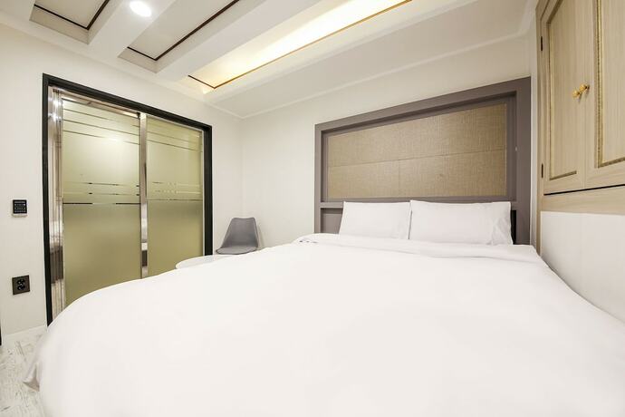 Imagen general del Hotel Diamond, Jinju. Foto 16