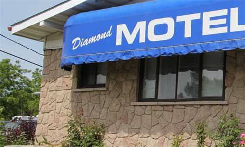 Imagen de la habitación del Hotel Diamond Motor Inn. Foto 2