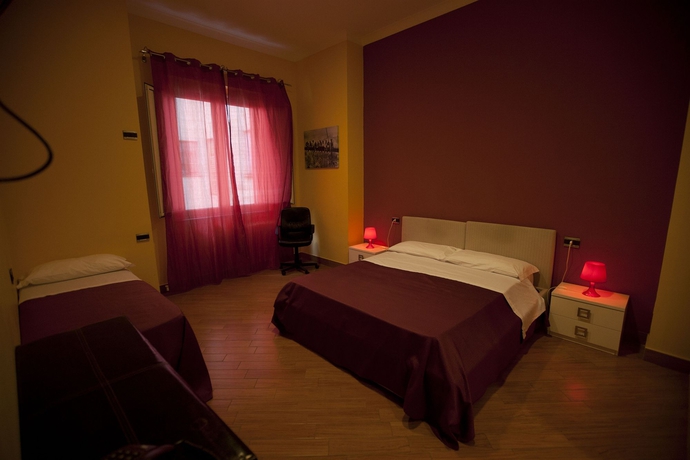 Imagen de la habitación del Hotel Diamond, N&aacute;poles. Foto 9