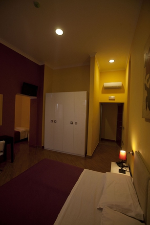 Imagen de la habitación del Hotel Diamond, N&aacute;poles. Foto 11