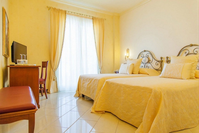 Imagen general del Hotel Diamond Naxos Sicily. Foto 7