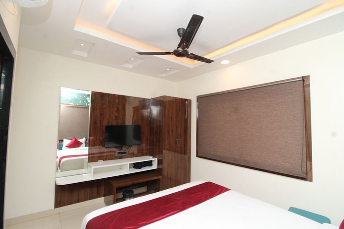 Imagen de la habitación del Hotel Diamond Palace, Bhopal. Foto 6