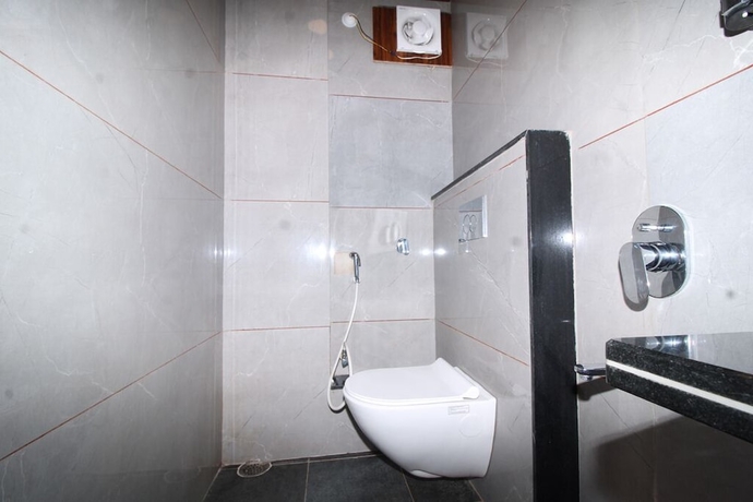 Imagen de la habitación del Hotel Diamond Palace, Bhopal. Foto 7