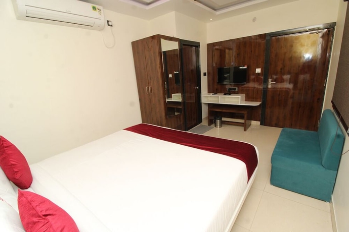 Imagen de la habitación del Hotel Diamond Palace, Bhopal. Foto 12