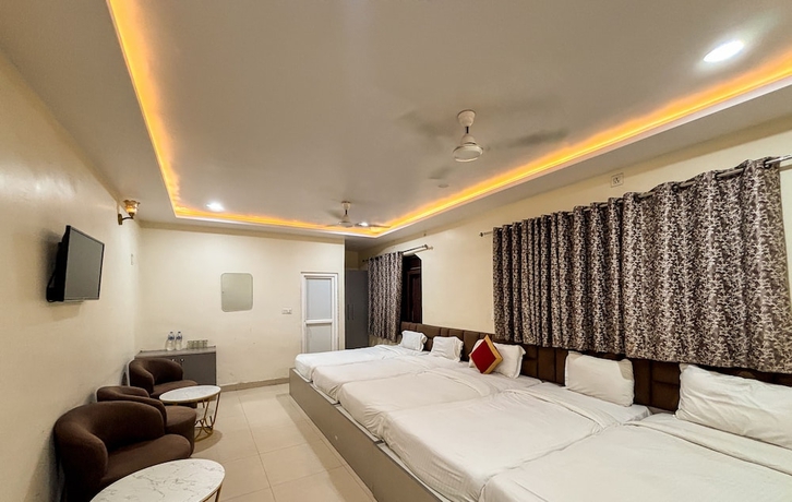 Imagen de la habitación del Hotel Diamond Palace, Varanasi. Foto 8