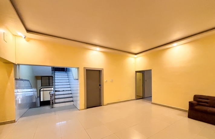 Imagen de los interiores del Hotel Diamond Palace, Varanasi. Foto 15