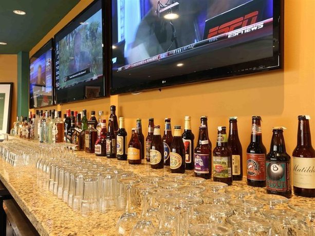 Imagen del bar/restaurante del Hotel Diamond Palace and Casino. Foto 4