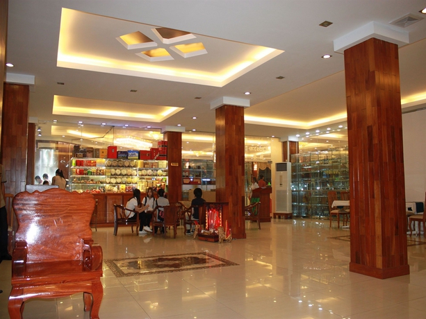 Imagen de los interiores del Hotel Diamond, Phnom Penh. Foto 14