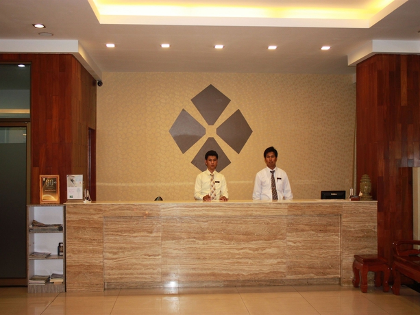 Imagen de los interiores del Hotel Diamond, Phnom Penh. Foto 15