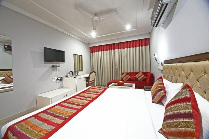Imagen general del Hotel Diamond Plaza, Chandigarh. Foto 17