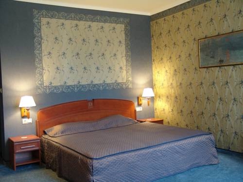 Imagen de la habitación del Hotel Diamond Plaza. Foto 30