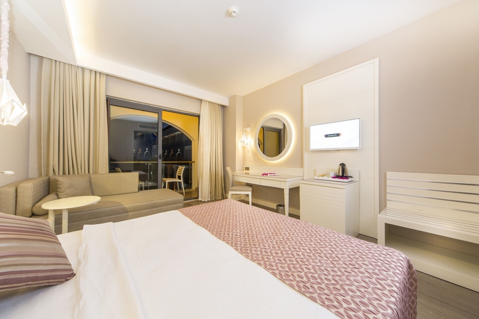 Imagen de la habitación del Hotel Diamond Premium and Spa. Foto 9