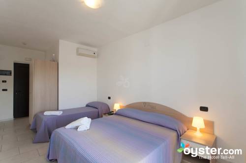 Imagen de la habitación del Hotel Diamond Residence, Diamante. Foto 7